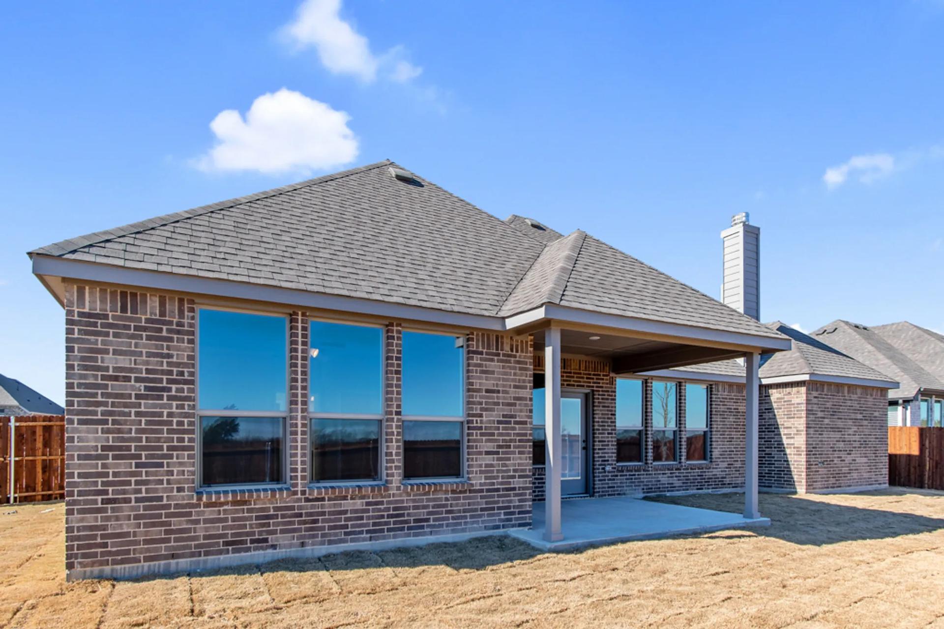 2,555sf New Home in Waxahachie, TX