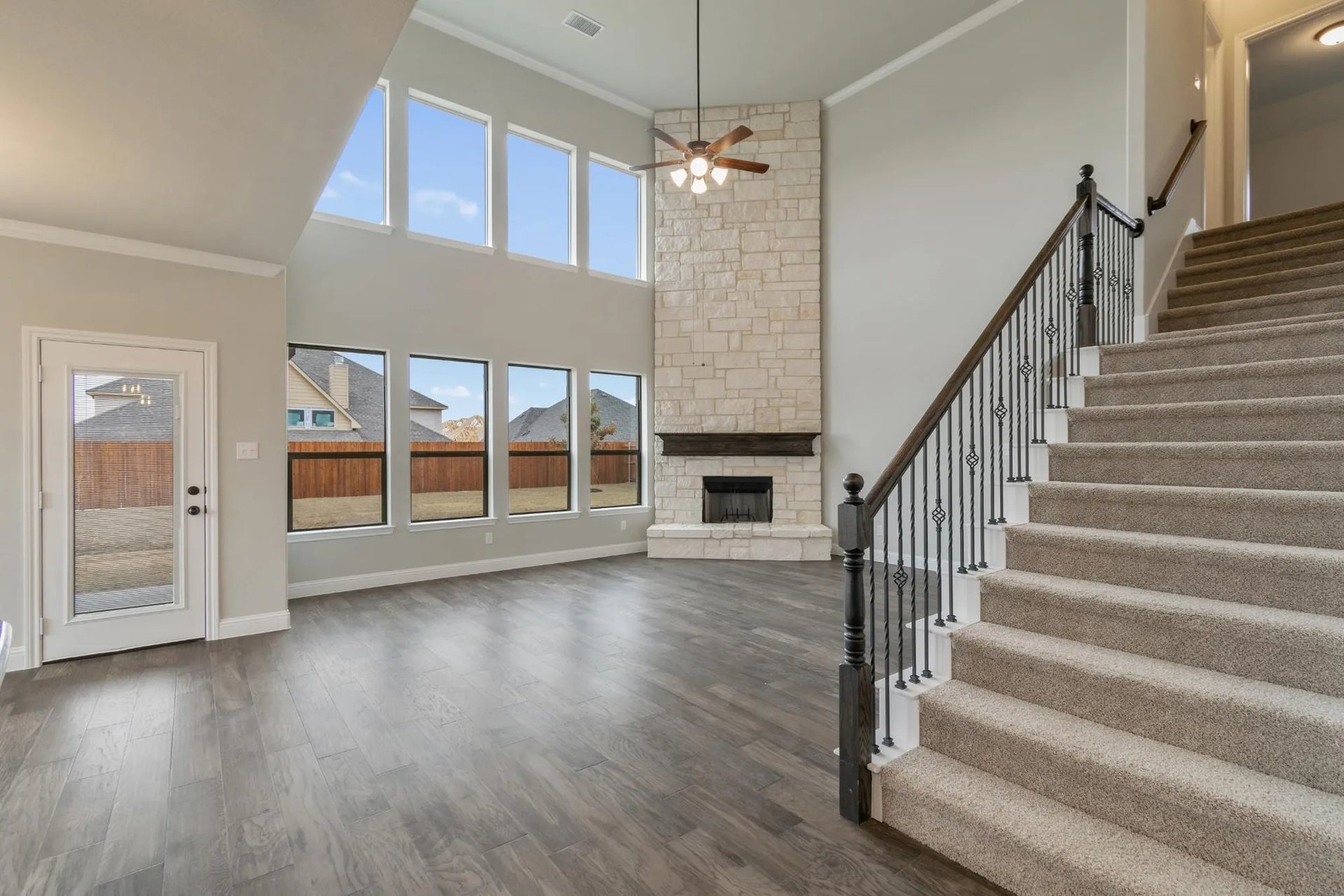 3,218sf New Home in Burleson, TX