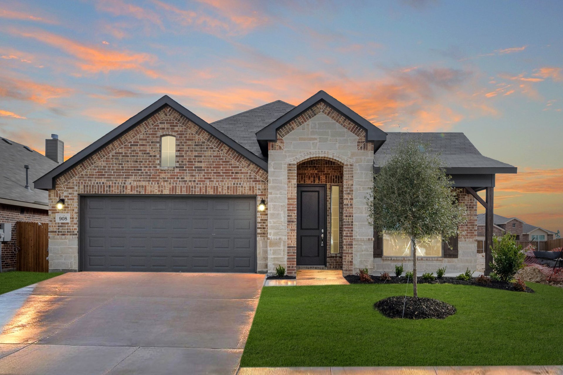 2,065sf New Home in Cleburne, TX