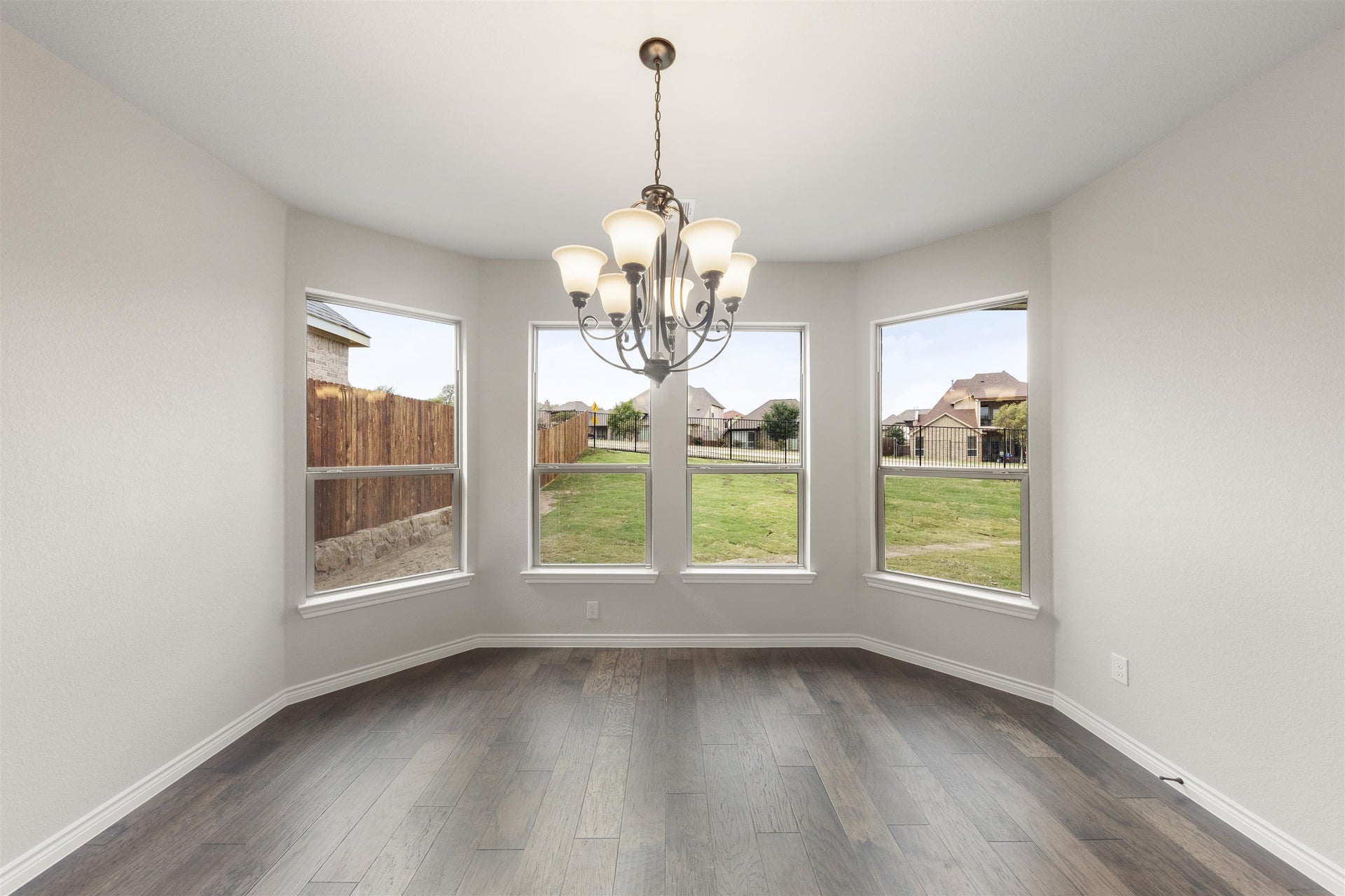 2,393sf New Home in Burleson, TX