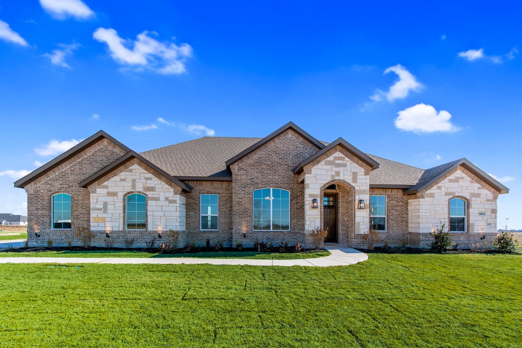 2406 A with Stone. 2,406sf New Home in New Fairview, TX