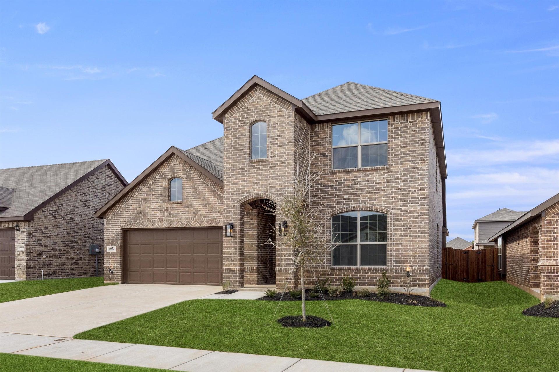2,460sf New Home in Fort Worth, TX