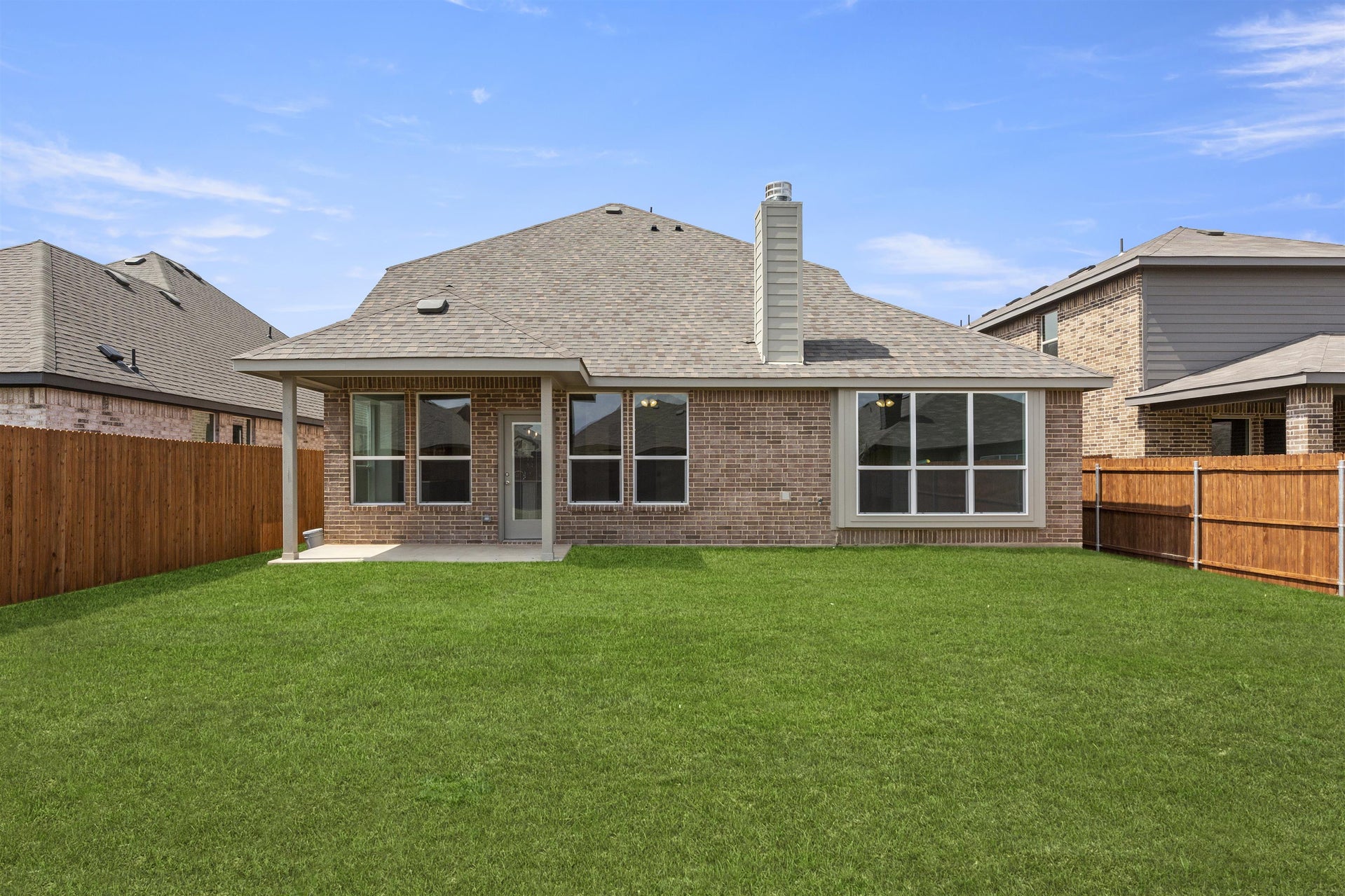 2,454sf New Home in Fort Worth, TX