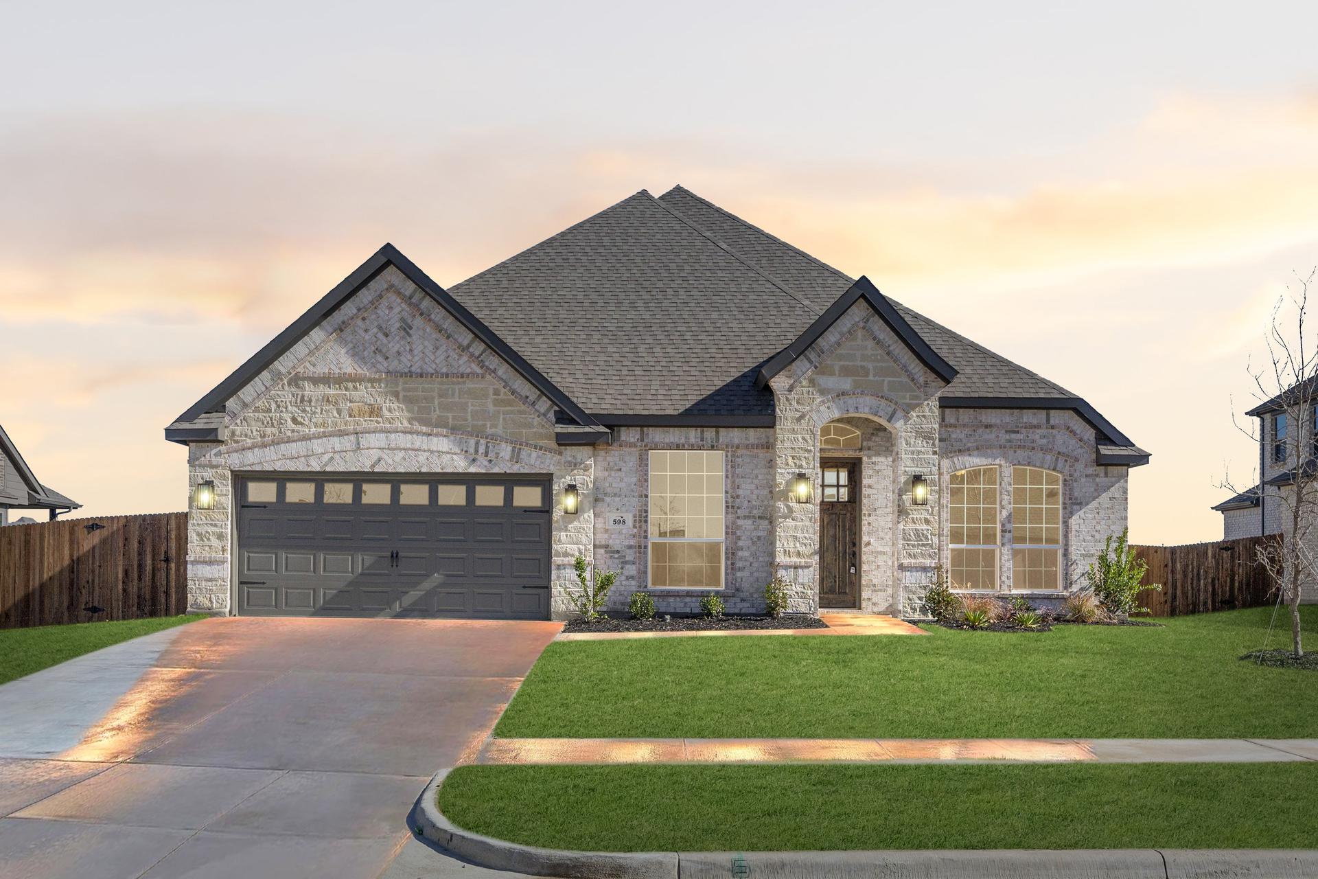 2622 A with stone. 2,622sf New Home in Godley, TX