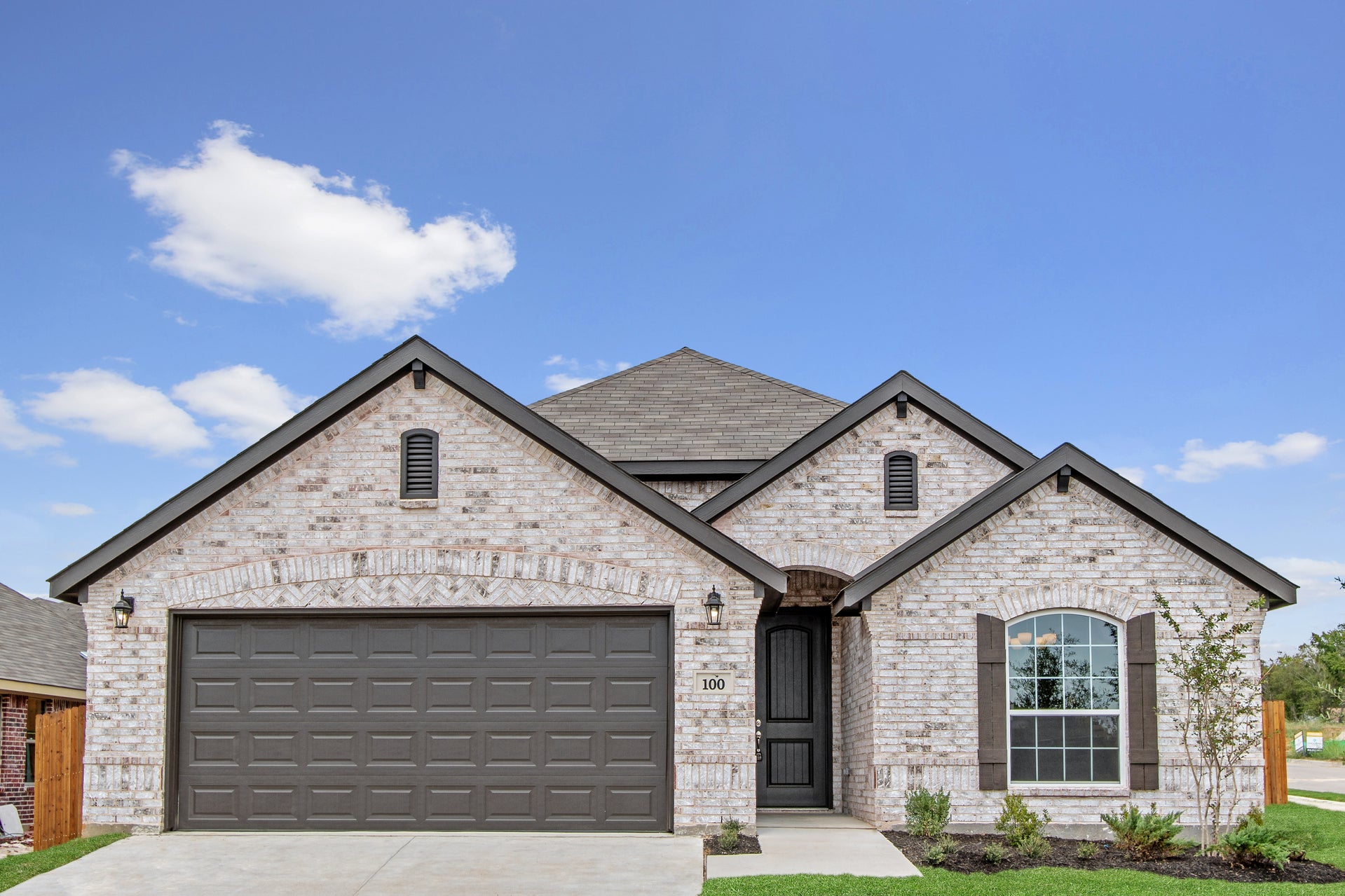 1503 C. 1,503sf New Home in Cleburne, TX