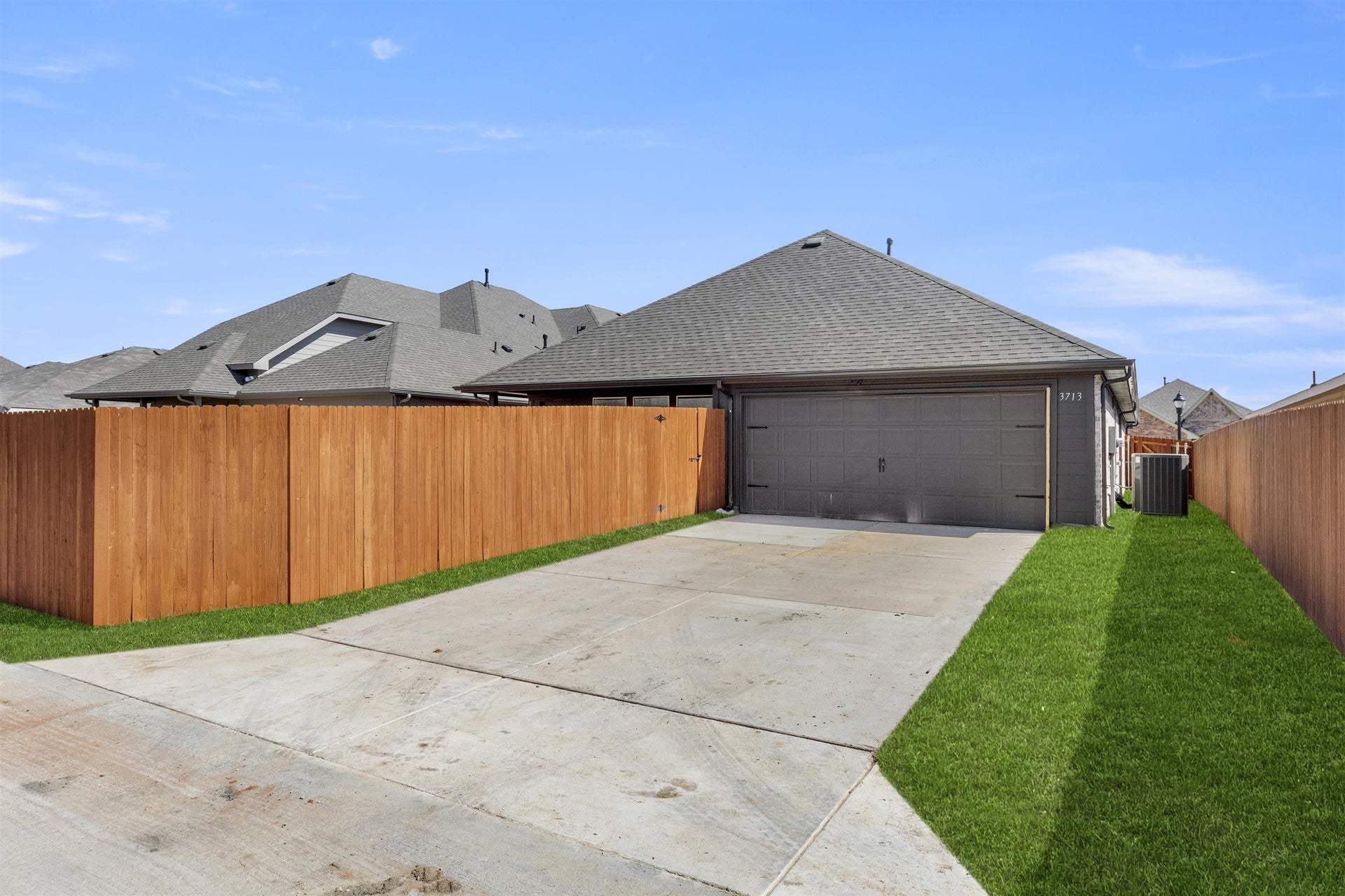 1,958sf New Home in Heartland, TX