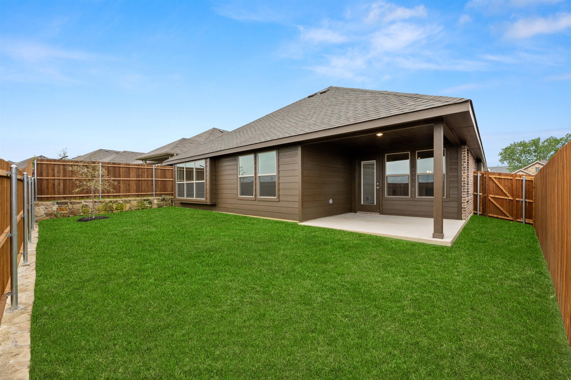 2,065sf New Home in Joshua, TX