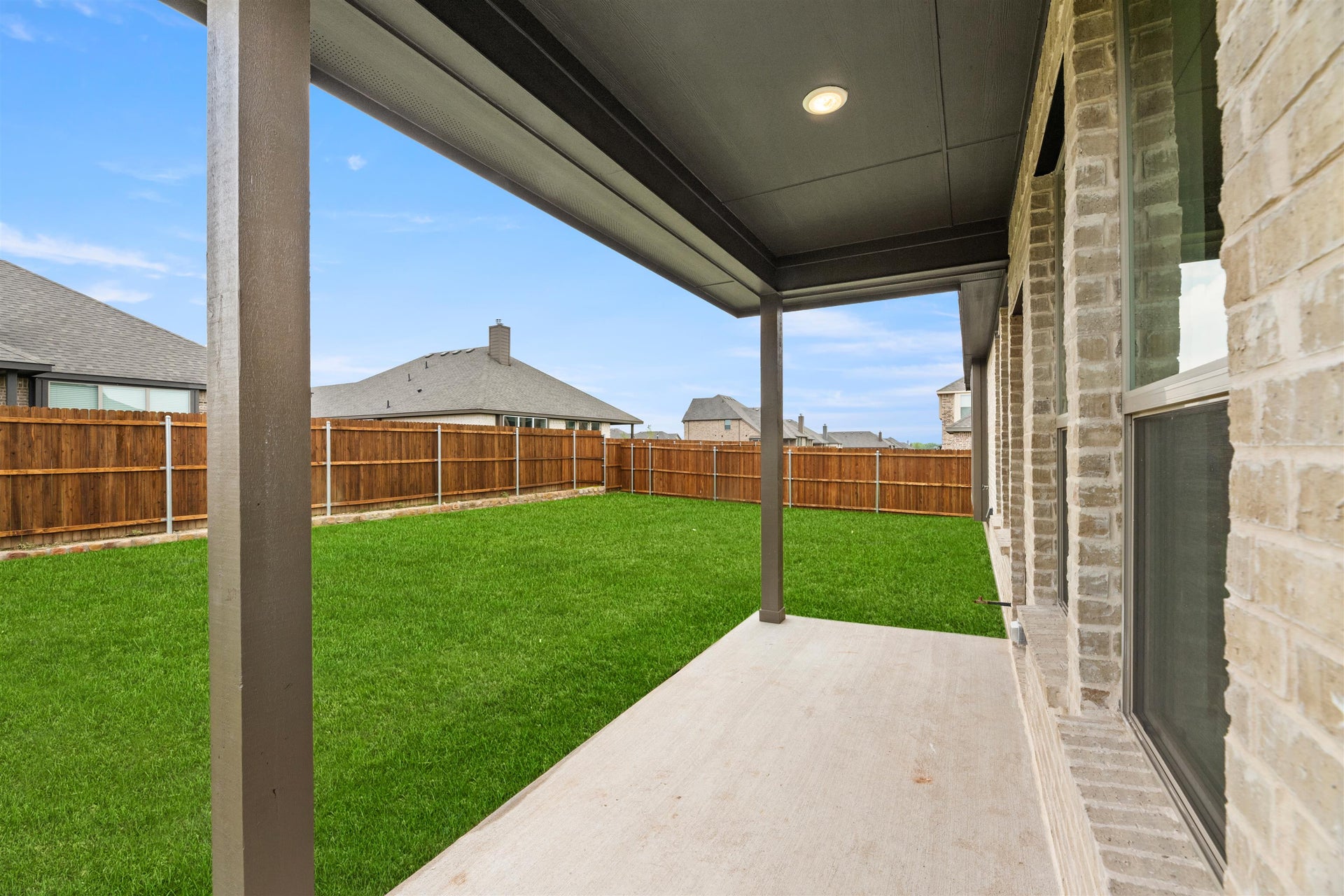 2,454sf New Home in Crowley, TX