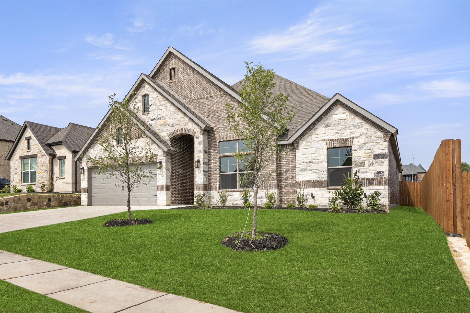2,069sf New Home in Burleson, TX