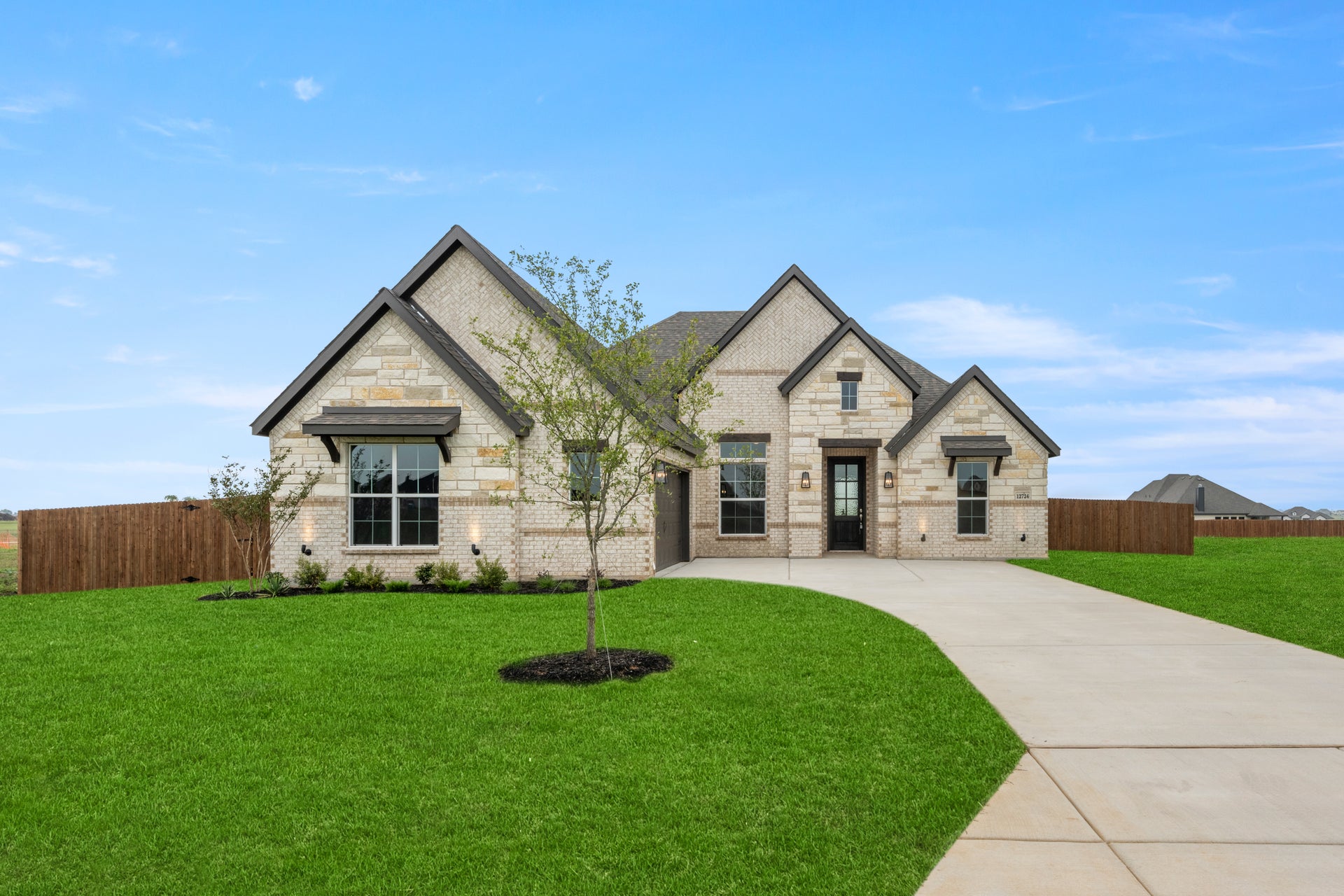 2370 C with Stone. 2,370sf New Home in Joshua, TX
